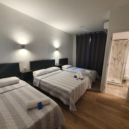 Hostal Vara Madrid Dış mekan fotoğraf