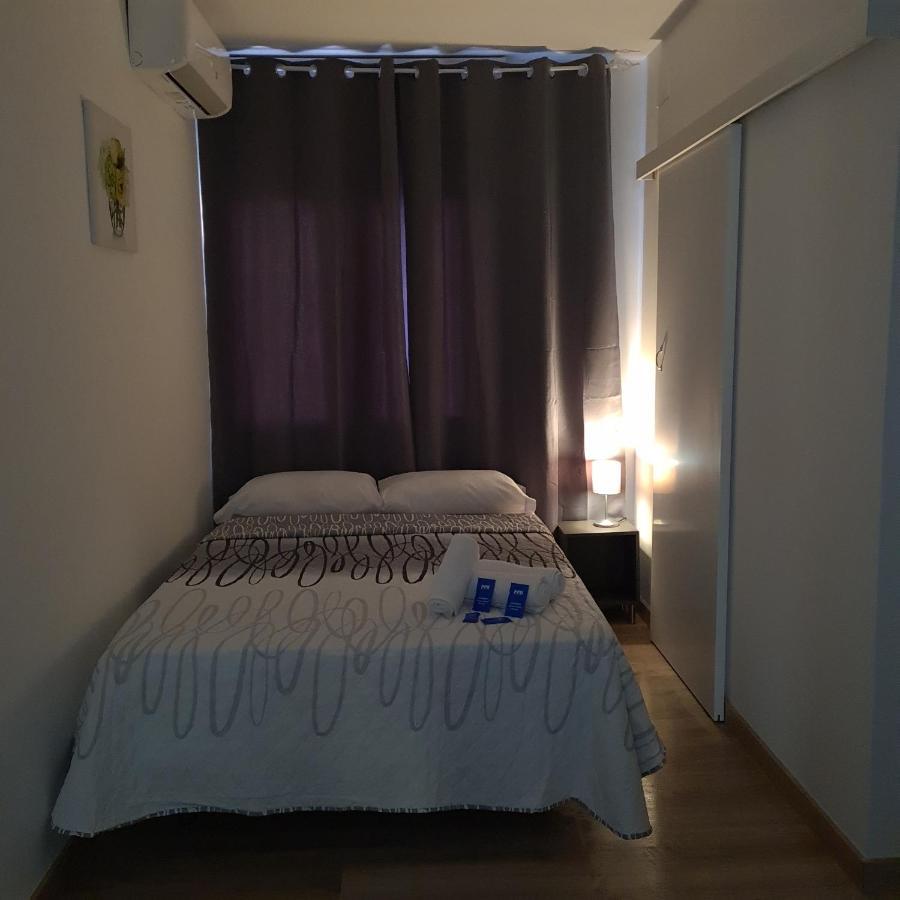 Hostal Vara Madrid Dış mekan fotoğraf