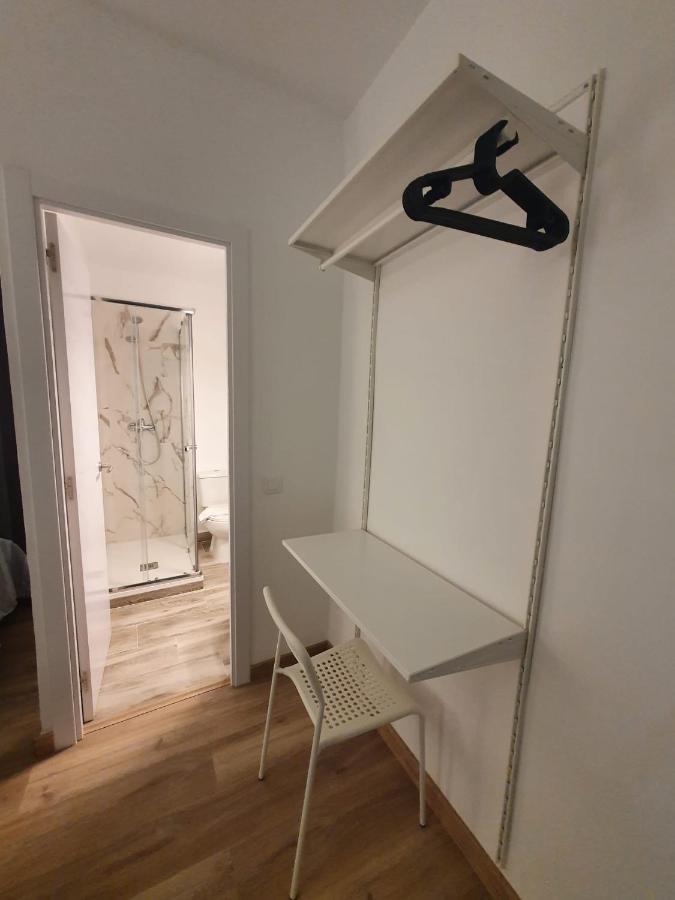 Hostal Vara Madrid Dış mekan fotoğraf